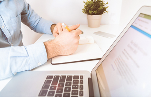 網(wǎng)絡(luò)推廣：什么樣的文章標(biāo)題更能吸引用戶